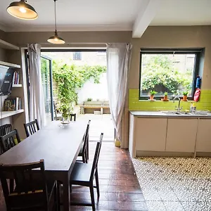 Fabulous Camberwell Z2 London